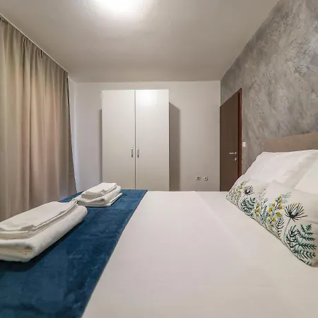 Feelings-3 By Interhome * Sukošan