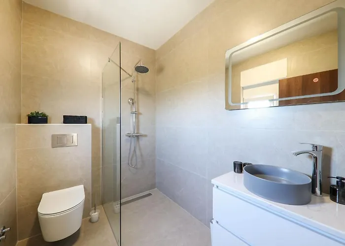 Feelings-3 By Interhome *