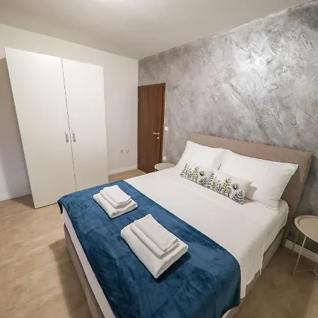 Feelings-3 By Interhome Apartment *